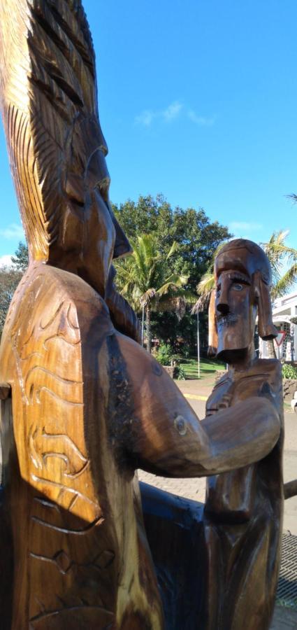 Hostal Tu'U Koihu Hanga Roa Esterno foto